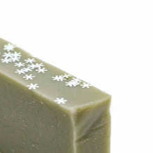 Load image into Gallery viewer, o christmas tree bar soap
